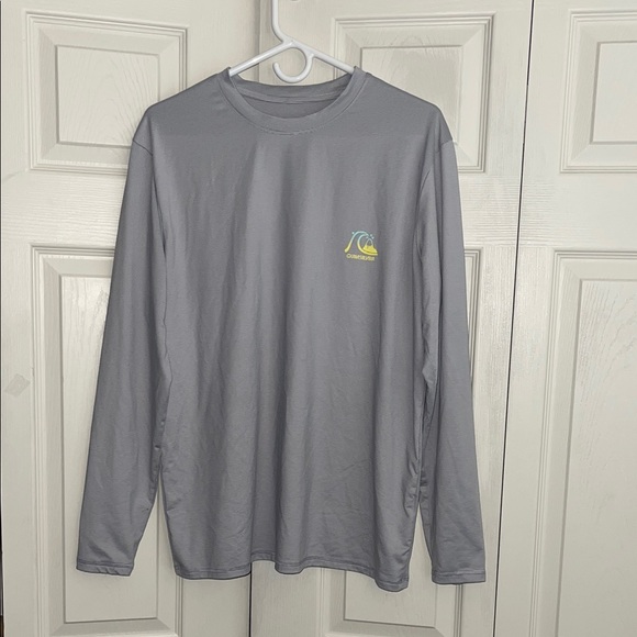 Quicksilver men's striped tees long sleeve.  #0505 - Picture 1 of 11
